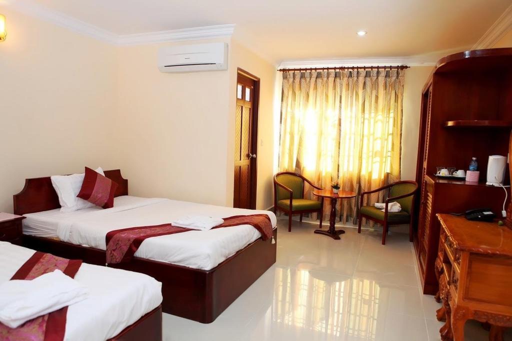Mittapheap Hotel Kampot Exterior foto