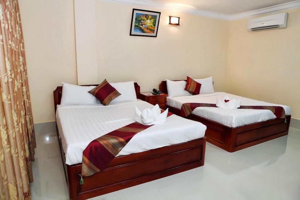 Mittapheap Hotel Kampot Zimmer foto